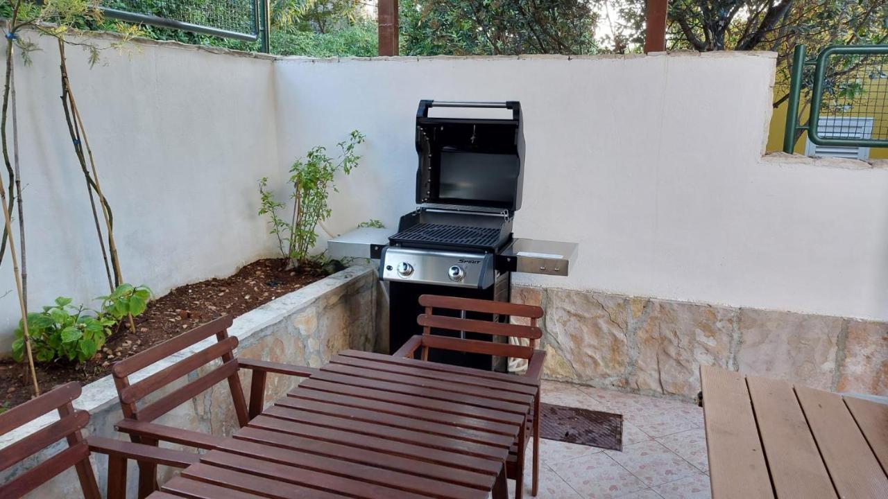 Janus Apartament *